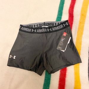 Under armour heat gear shorts